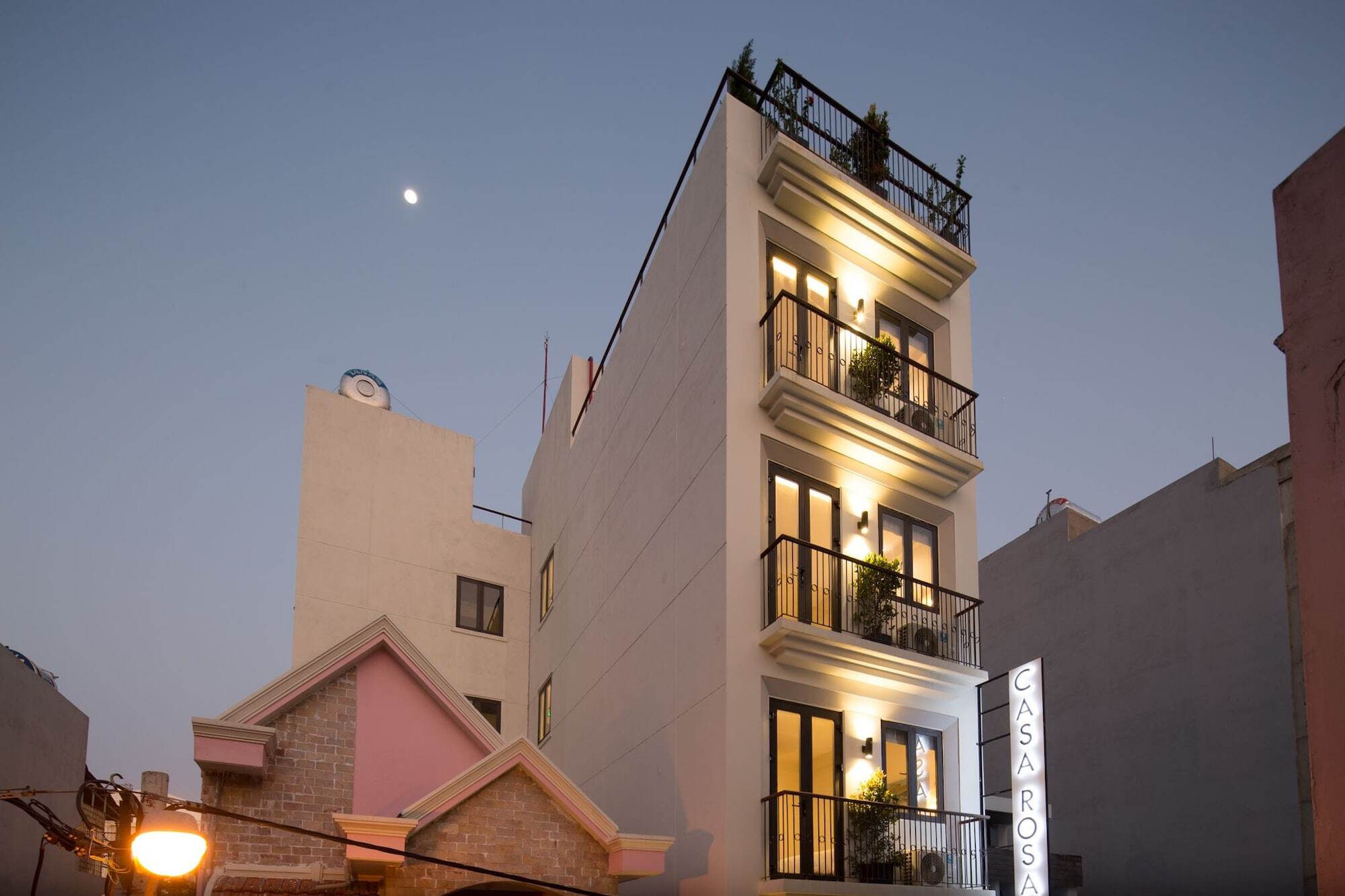 Casa Rosa Apartment Danang Exterior photo
